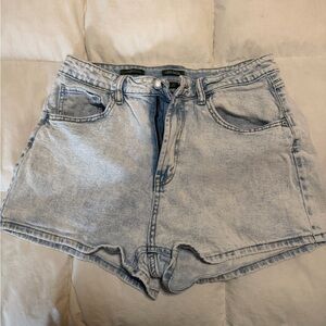 Light wash denim shorts